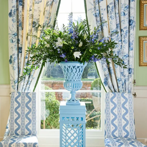 Mrs. Alice Adelaide Blue Lattice Urn< Vases | Vases & Planters