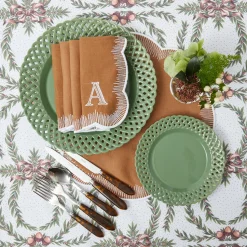 Mrs. Alice Alathea Caramel Linen Napkins (Set of 4)< Napkins | Mrs. Alice Monogram