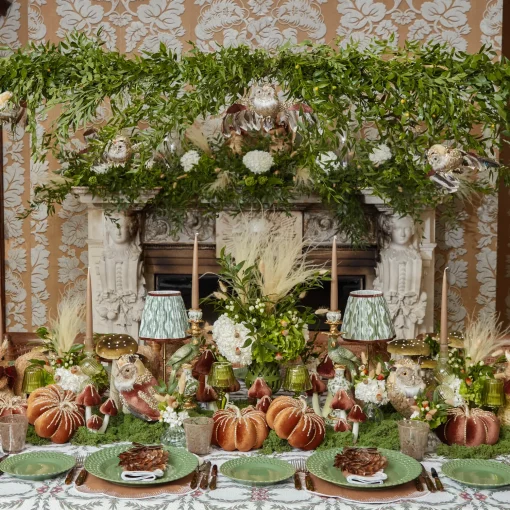 Mrs. Alice Alathea Caramel Linen Placemats & Napkins (Set of 4)< Table Linen Sets | Mrs. Alice Monogram
