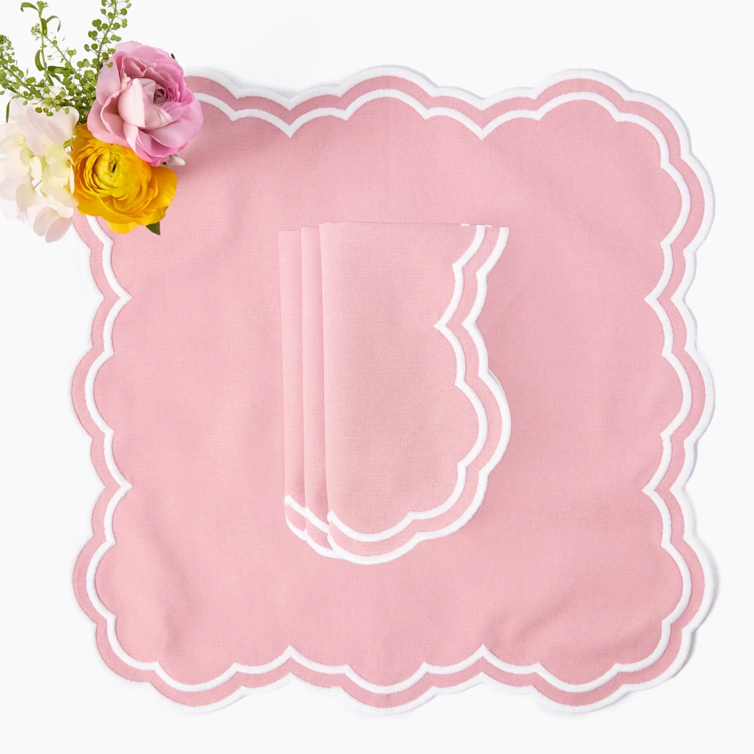 Mrs. Alice Allegra Pink Placemats & Napkins (Set of 4)< Table Linen Sets | Mrs. Alice Monogram