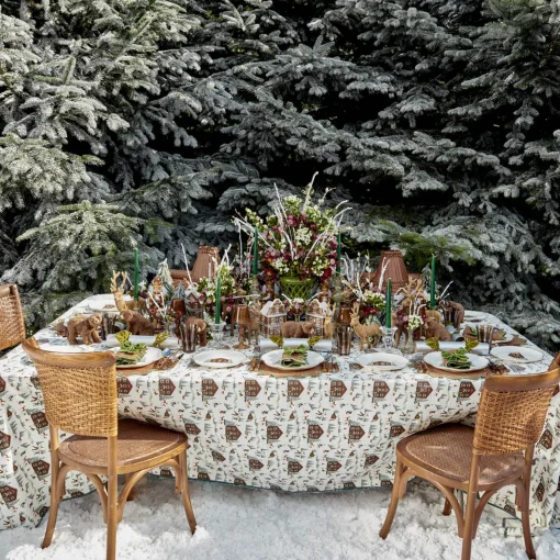 Mrs. Alice Alpine Chalet Dinner & Starter Plates (Set of 8)< Crockery Sets