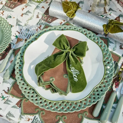 Mrs. Alice Angelina Chestnut & Green Placemats & Napkins (Set of 4)< Table Linen Sets | Mrs. Alice Monogram