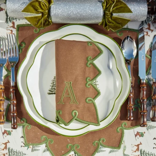 Mrs. Alice Angelina Chestnut & Green Placemats & Napkins (Set of 4)< Table Linen Sets | Mrs. Alice Monogram