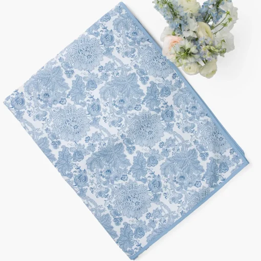 Mrs. Alice Angelique Blue Tablecloth< Tablecloths