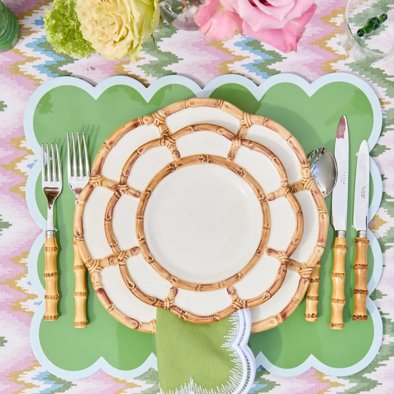 Mrs. Alice Apple Green Isabella Napkins (Set of 4)< Summer Table Linen | Napkins