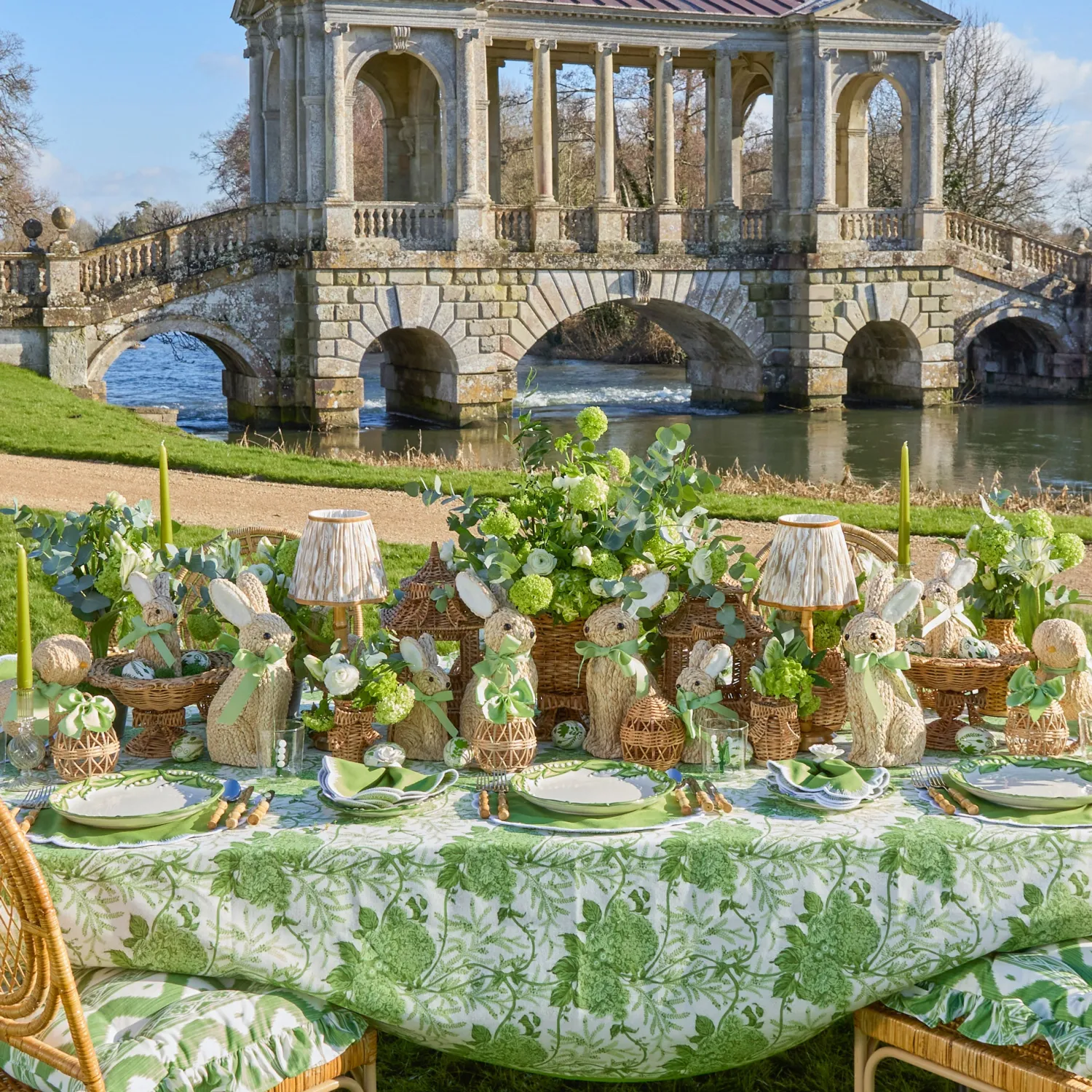 Mrs. Alice Apple Green Isabella Napkins (Set of 4)< Summer Table Linen | Napkins