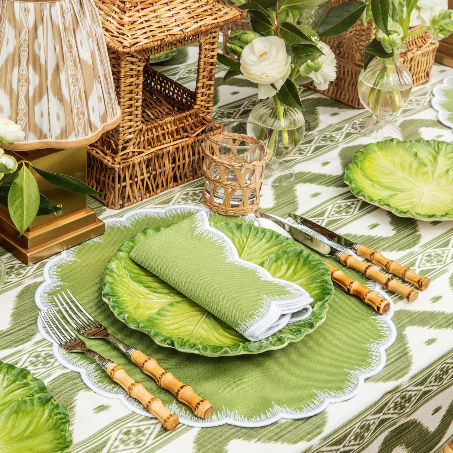 Mrs. Alice Apple Green Isabella Napkins (Set of 4)< Summer Table Linen | Napkins