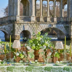 Mrs. Alice Apple Green Isabella Round Placemats & Napkins (Set of 4)< Summer Table Linen | Table Linen Sets