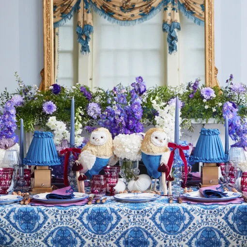 Mrs. Alice Aubergine Velvet Bow (Set of 4) - 20cm< Napkin Rings & Bows