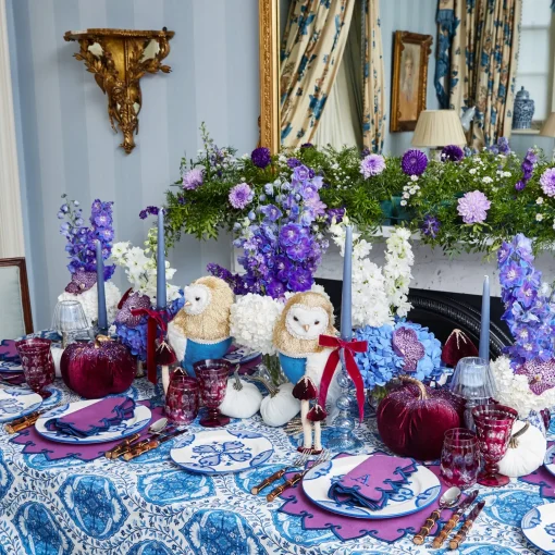 Mrs. Alice Aubergine Velvet Bow (Set of 4) - 20cm< Napkin Rings & Bows