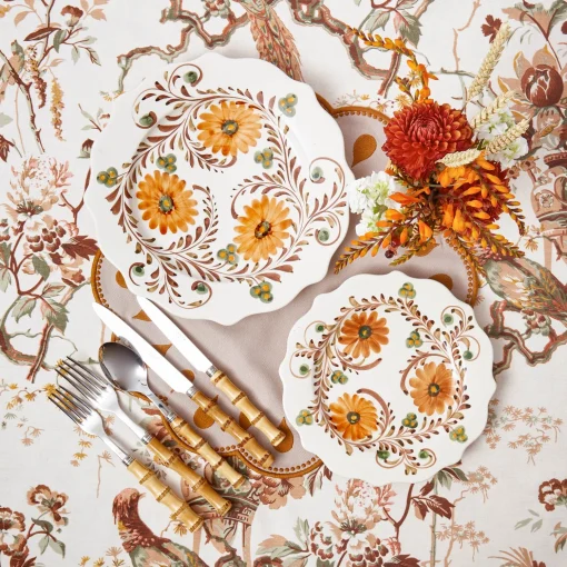 Mrs. Alice Autumn Flowers Dinner Plates (Set of 4)< Dinner Plates | Crockery Sets