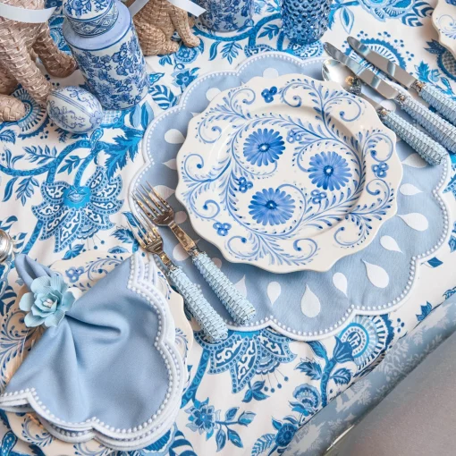 Mrs. Alice Bettina Blue & White Placemats (Set of 4)< Placemats