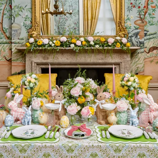 Mrs. Alice Blue & Pink Cottontail Bunny Dinner Plates (Set of 4)< Dinner Plates | Crockery Sets