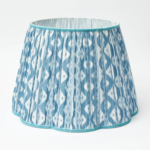 Mrs. Alice Blue Ikat Lampshade (40cm)< Lampshades