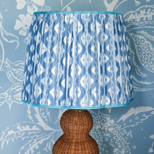Mrs. Alice Blue Ikat Lampshade (40cm)< Lampshades