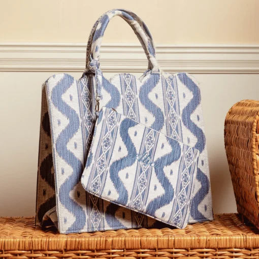 Mrs. Alice Blue Ikat Pochette< Mrs. Alice Tote Bags | Mrs. Alice Monogram