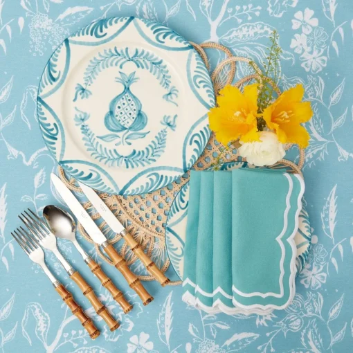 Mrs. Alice Blue Melograno Dinner Plate< Dinner Plates