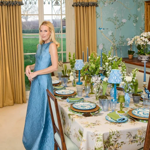 Mrs. Alice Blue Melograno Dinner Plate< Dinner Plates