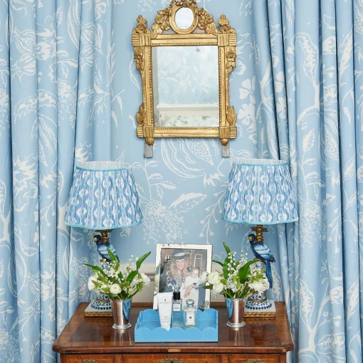 Mrs. Alice Blue Parrot Lamp with Blue Ikat Shade (30cm)< Corded Table Lamps | For Her
