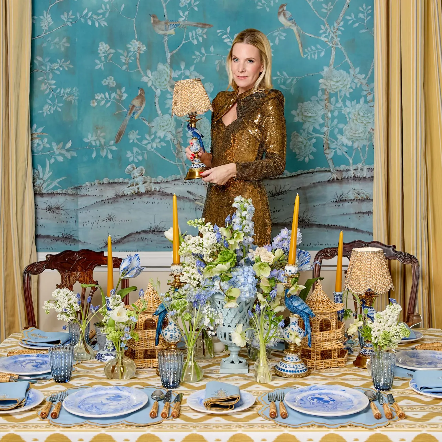 Mrs. Alice Blue Parrot Rechargeable Lamp with Caramel Lotus Deep Scalloped Shade (18cm)< Rechargeable Table Lamps | Summer Lighting