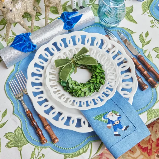 Mrs. Alice Boxwood Wreath (Set of 4)< Christmas Decorations