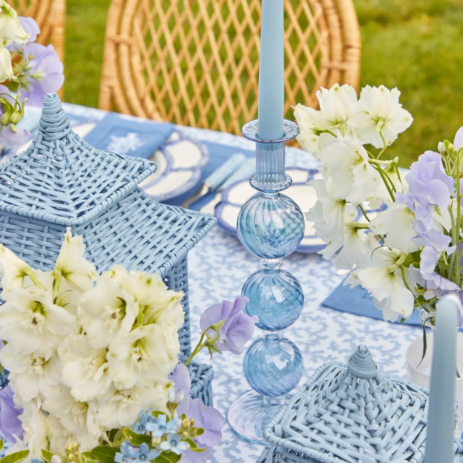 Mrs. Alice Camille Azure Candle Set (Blue)< Summer Glassware | Summer Candleware