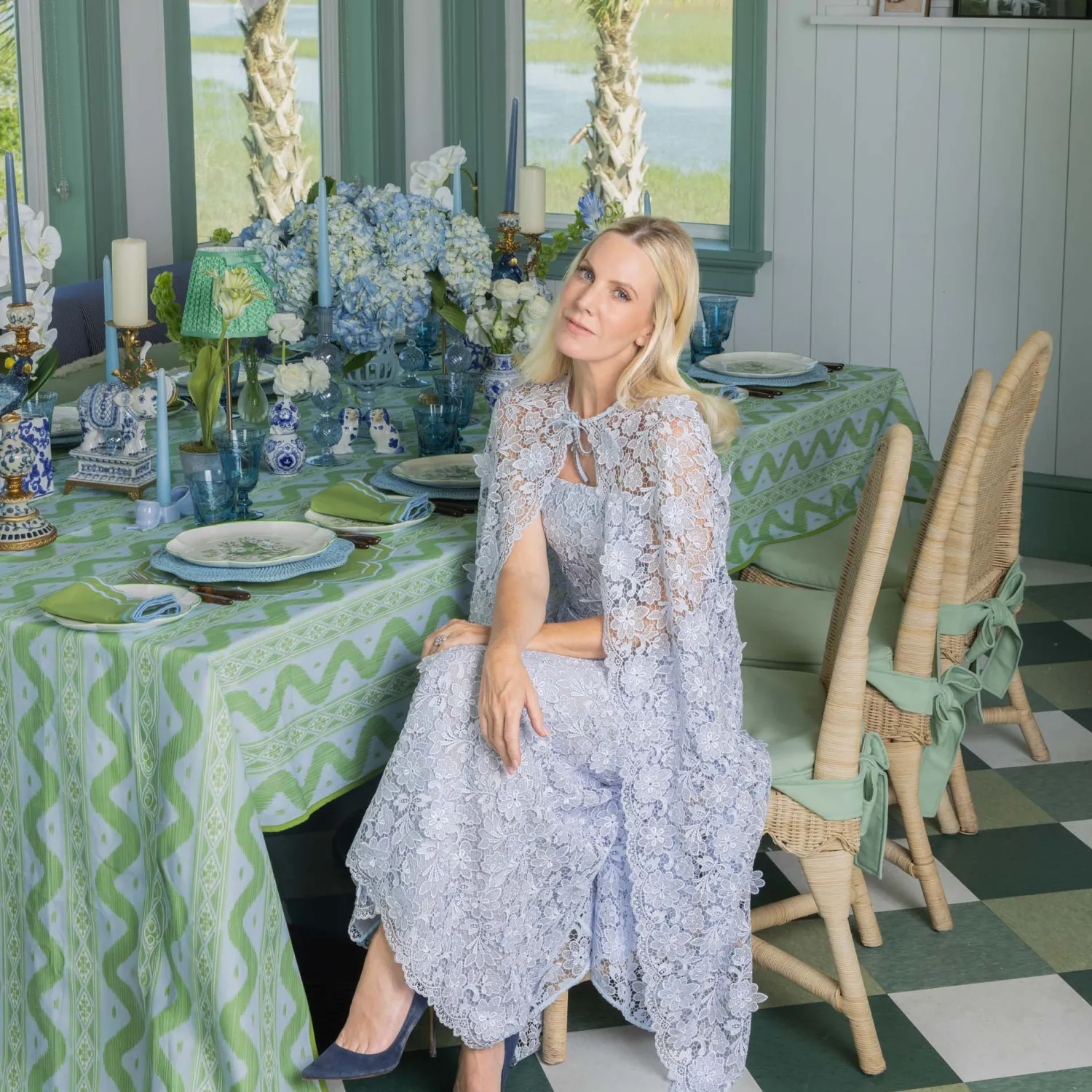 Mrs. Alice Camille Azure Candle Set (Blue)< Summer Glassware | Summer Candleware