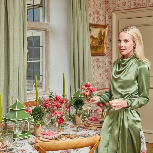 Mrs. Alice Camille Olive Candle Set (Apple Green)< Candles | Candlescapes