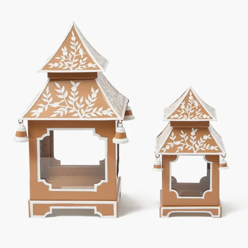 Mrs. Alice Caramel Chinoiserie Pagoda Lantern< Summer Candleware | Year-round Decorations