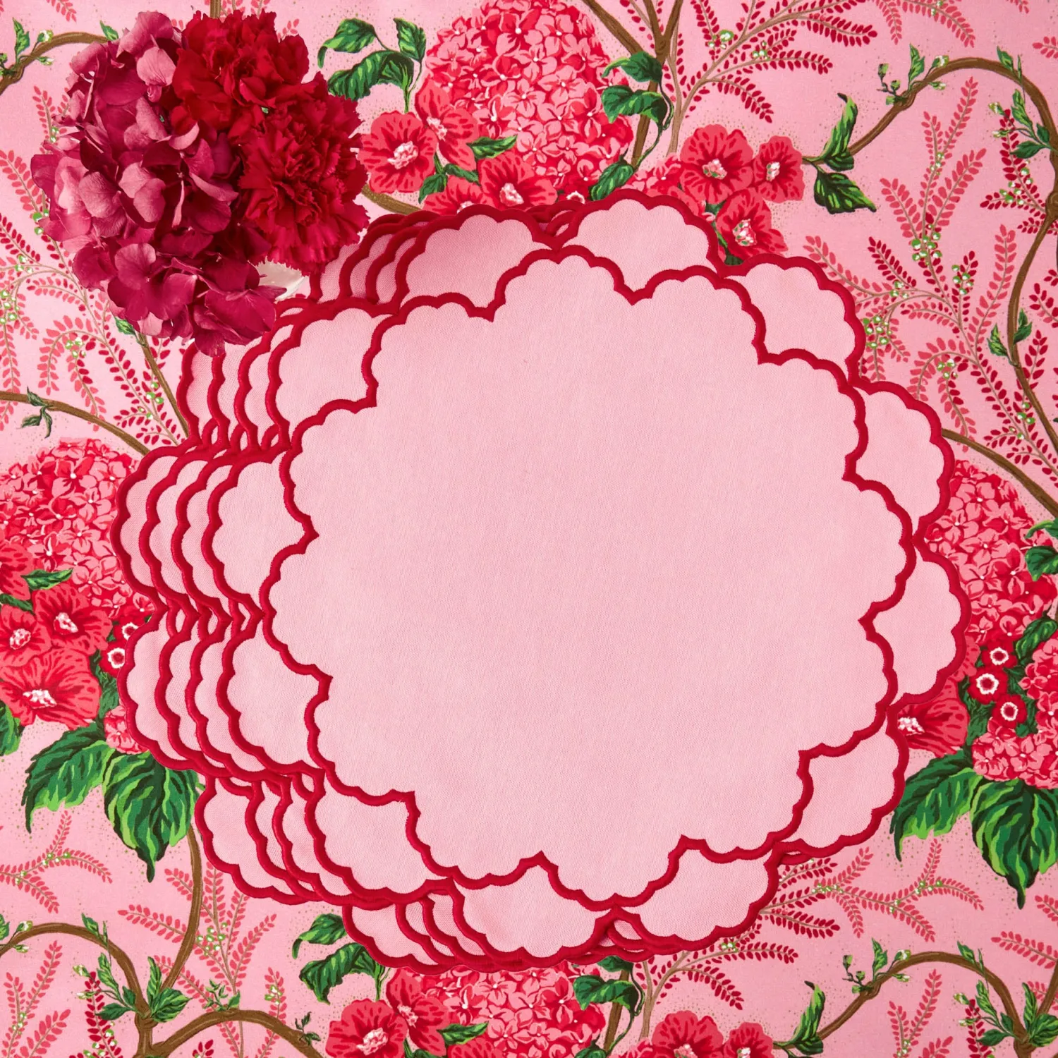 Mrs. Alice Carolina Pink Placemats & Napkins (Set of 4)< Table Linen Sets | Mrs. Alice Monogram
