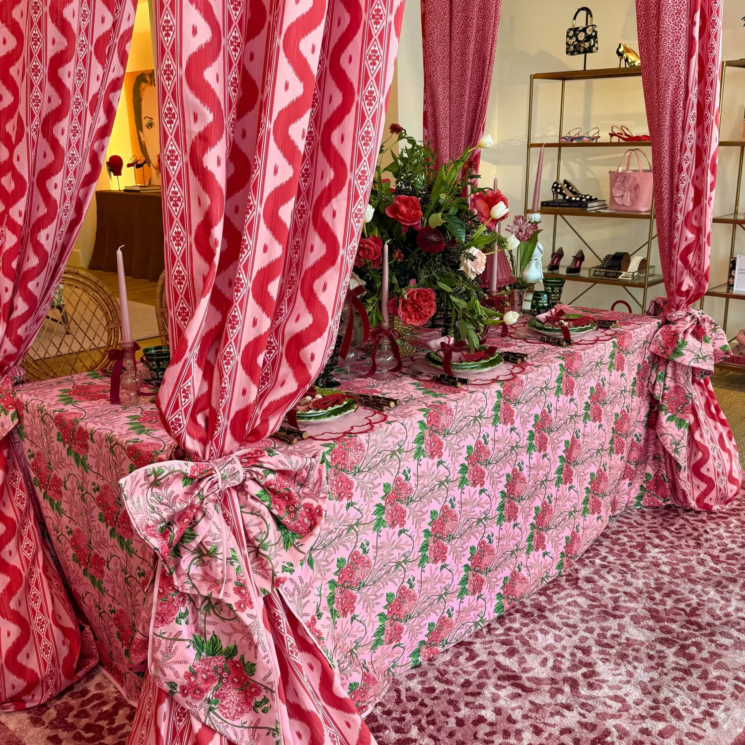 Mrs. Alice Carolina Pink Placemats & Napkins (Set of 4)< Table Linen Sets | Mrs. Alice Monogram