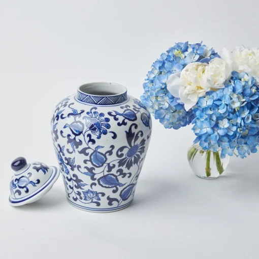 Mrs. Alice Chinoiserie Ginger Jar (Medium)< Christmas Decorations | For The Newlywed