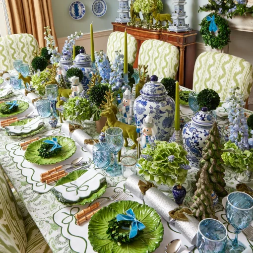 Mrs. Alice Chinoiserie Ginger Jar (Medium)< Christmas Decorations | For The Newlywed