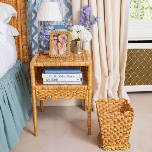 Mrs. Alice Chinoiserie Rechargeable Lamp & Cream Shade (22cm)< Rechargeable Table Lamps | For Her