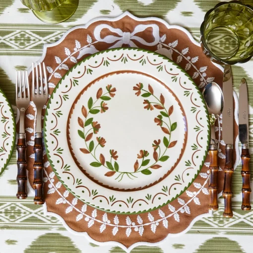 Mrs. Alice Chocolate Josephine Dinner Plate< Dinner Plates