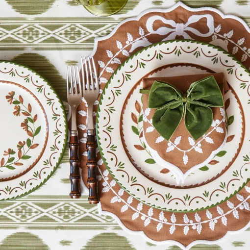 Mrs. Alice Chocolate Josephine Starter Plates (Set of 4)< Starter Plates | Crockery Sets