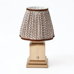 Mrs. Alice Chocolate Lotus Lampshade (18cm)< Lampshades