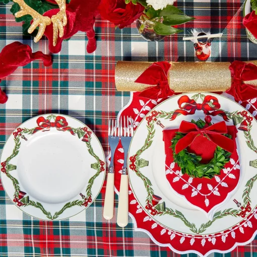 Mrs. Alice Christmas Garland Starter Plate< Starter Plates
