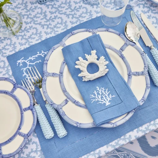 Mrs. Alice Coral Napkin Ring (Set of 4)< Napkin Rings & Bows