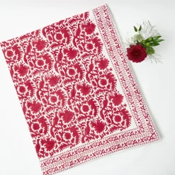 Mrs. Alice Cranberry Pheasant Tablecloth< Tablecloths