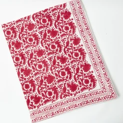 Mrs. Alice Cranberry Pheasant Tablecloth< Tablecloths