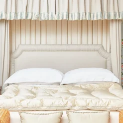 Mrs. Alice Cream Silk Eiderdown< Bedding | For The Homemaker