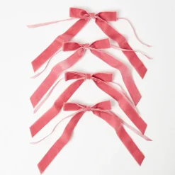 Mrs. Alice Dusty Pink Velvet Bow (Set of 4) - 20cm< Napkin Rings & Bows