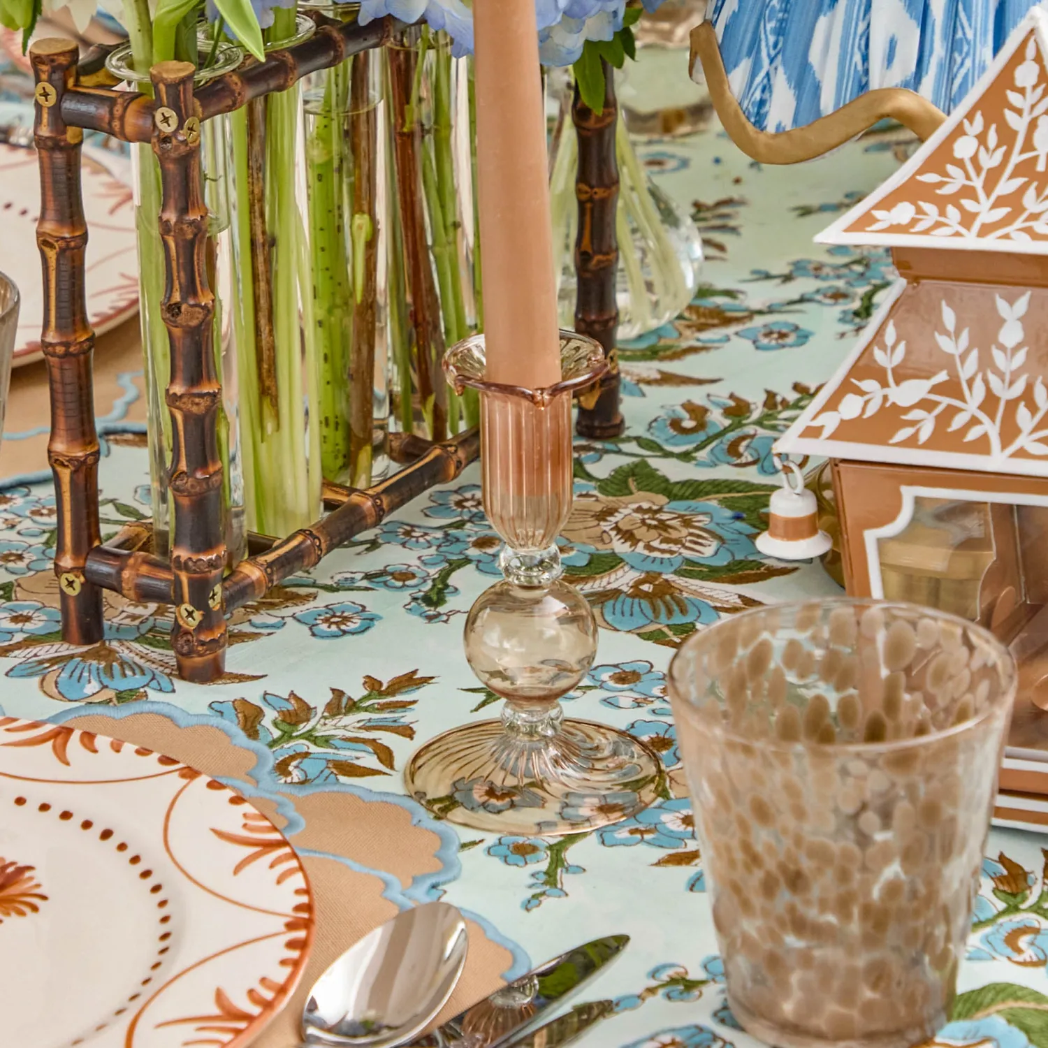 Mrs. Alice Eden Chestnut Candle Set< Summer Glassware | Summer Candleware