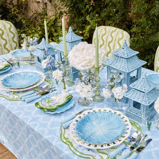 Mrs. Alice Eden Green Candle Set (Spring Green)< Candles | Candlescapes