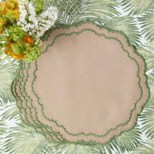 Mrs. Alice Edith Sand & Green Placemats & Napkins (Set of 4)< Summer Table Linen | Table Linen Sets