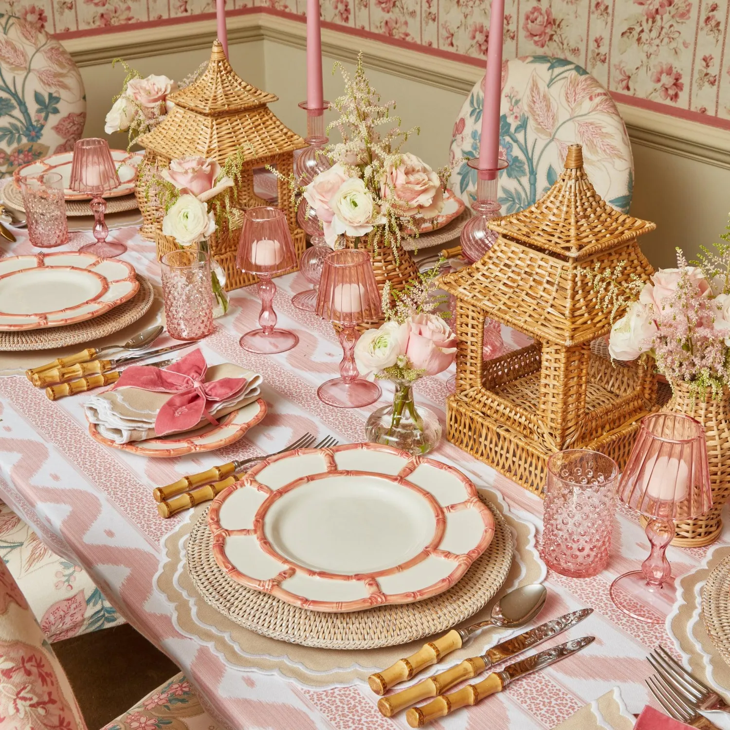 Mrs. Alice Edith Sand Placemats & Napkins (Set of 4)< Table Linen Sets | Mrs. Alice Monogram