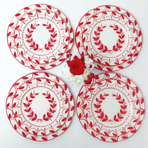 Mrs. Alice Elizabeth Red Garland Dinner & Starter Plates (Set of 8)< Crockery Sets