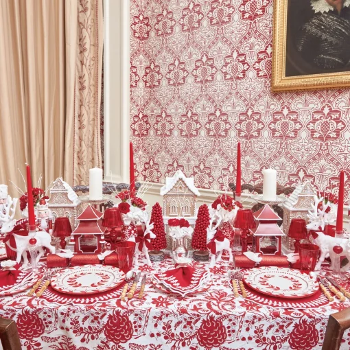 Mrs. Alice Elizabeth Red Garland Dinner & Starter Plates (Set of 8)< Crockery Sets