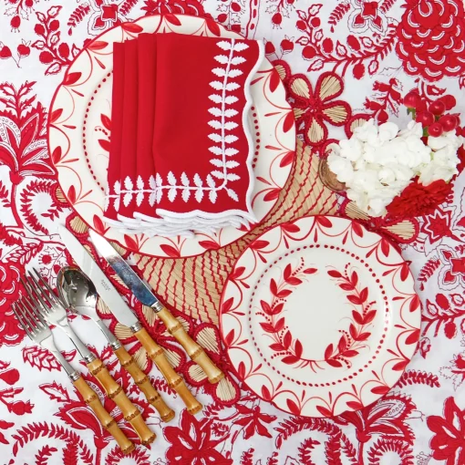 Mrs. Alice Elizabeth Red Garland Dinner & Starter Plates (Set of 8)< Crockery Sets
